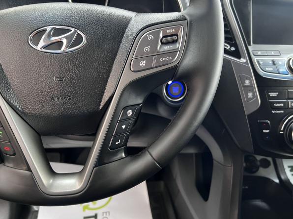 Hyundai Santa Fe III с пробегом 2012 года, цена 1 745 000 рублей, 159516 км, внедорожник, Автокод Объявления