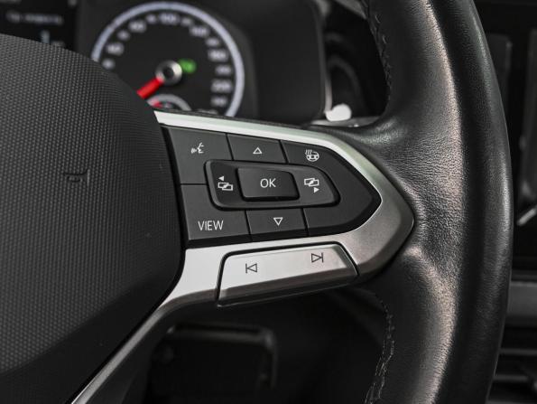 Volkswagen Polo VI с пробегом 2021 года, цена 1 965 000 рублей, 28747 км, лифтбек, Автокод Объявления