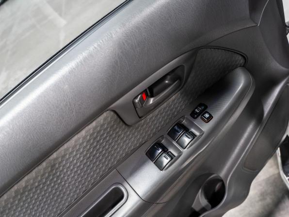 Toyota Hilux VII Рестайлинг с пробегом 2012 года, цена 2 315 000 рублей, 212164 км, offers.body_type.unknown, Автокод Объявления