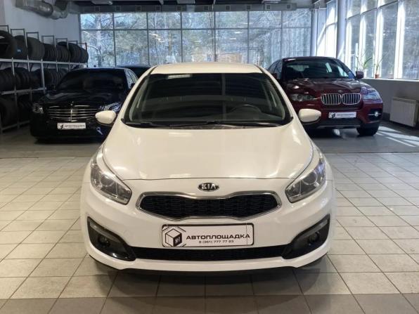 Kia Ceed II Рестайлинг с пробегом 2017 года, цена 1 459 000 рублей, 122837 км, хэтчбек, Автокод Объявления