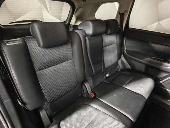 Mitsubishi Outlander III Рестайлинг 2 с пробегом 2018 года, цена 1 947 000 рублей, 134074 км, внедорожник, Автокод Объявления
