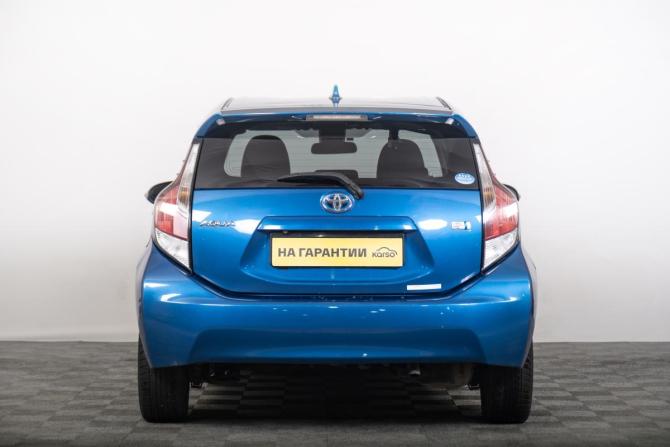 Toyota Aqua I Рестайлинг с пробегом 2016 года, цена 999 000 рублей, 157253 км, хэтчбек, Автокод Объявления