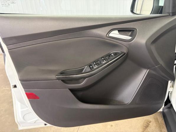 Ford Focus III с пробегом 2011 года, цена 737 000 рублей, 251603 км, седан, Автокод Объявления