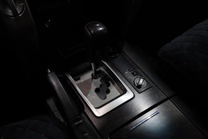 Toyota Land Cruiser 200 Series Рестайлинг 1 с пробегом 2015 года, цена 4 600 000 рублей, 190337 км, внедорожник, Автокод Объявления