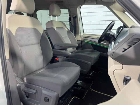 Volkswagen Multivan T7 с пробегом 2022 года, цена 6 700 000 рублей, 83889 км, минивэн, Автокод Объявления