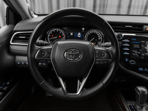 Toyota Camry VIII (XV70) с пробегом 2019 года, цена 3 490 000 рублей, 68190 км, седан, Автокод Объявления