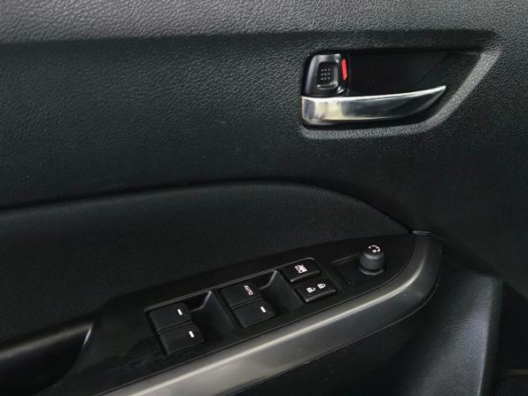 Suzuki Vitara II Рестайлинг с пробегом 2019 года, цена 1 780 000 рублей, 157459 км, внедорожник, Автокод Объявления