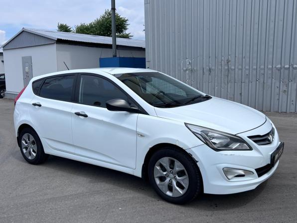 Hyundai Solaris I Рестайлинг с пробегом 2015 года, цена 720 000 рублей, 194300 км, хэтчбек, Автокод Объявления