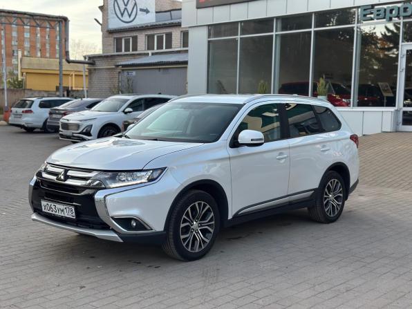 Mitsubishi Outlander III Рестайлинг 2 с пробегом 2017 года, цена 1 890 000 рублей, 165700 км, внедорожник, Автокод Объявления