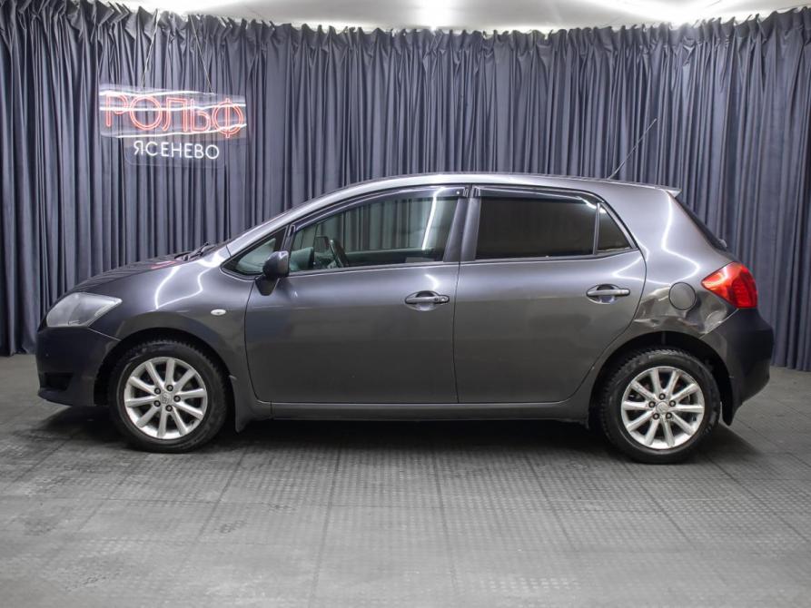Toyota Auris I Москва  - изображение 8