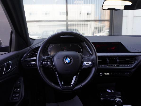 BMW 1 серии III (F40) с пробегом 2020 года, цена 2 537 000 рублей, 59651 км, хэтчбек, Автокод Объявления
