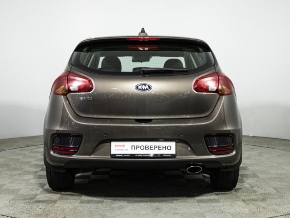 Kia Ceed II Рестайлинг с пробегом 2017 года, цена 1 099 000 рублей, 174100 км, хэтчбек, Автокод Объявления