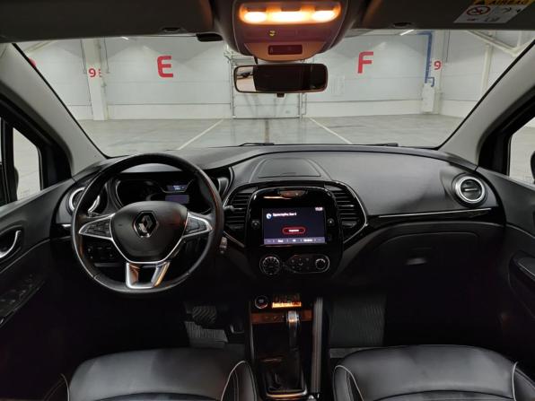 Renault Kaptur I Рестайлинг с пробегом 2020 года, цена 1 565 000 рублей, 93330 км, внедорожник, Автокод Объявления