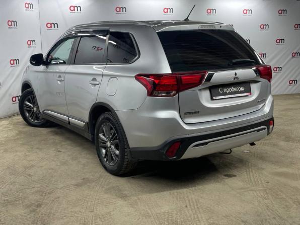 Mitsubishi Outlander III Рестайлинг 2 с пробегом 2016 года, цена 1 499 000 рублей, 258000 км, внедорожник, Автокод Объявления