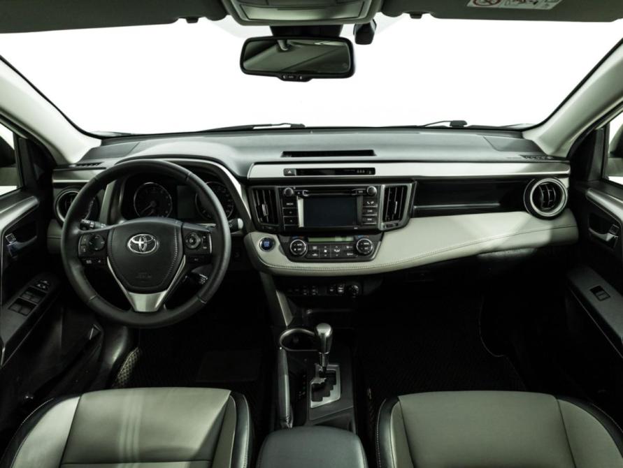 Toyota RAV4 IV (XA40) Рестайлинг Санкт-Петербург  - изображение 13