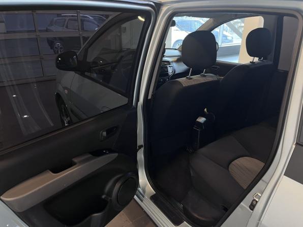 Hyundai Matrix I Рестайлинг 2 с пробегом 2008 года, цена 450 000 рублей, 201870 км, компактвэн, Автокод Объявления