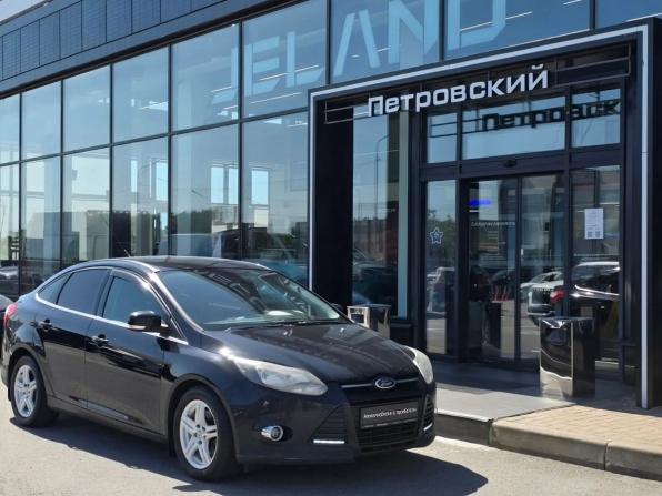 Ford Focus III с пробегом 2013 года, цена 700 000 рублей, 272210 км, седан, Автокод Объявления