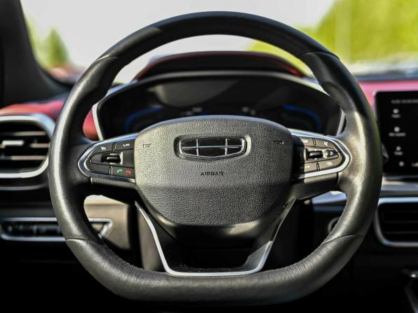 Geely Coolray I с пробегом 2020 года, цена 1 650 000 рублей, 65203 км, внедорожник, Автокод Объявления