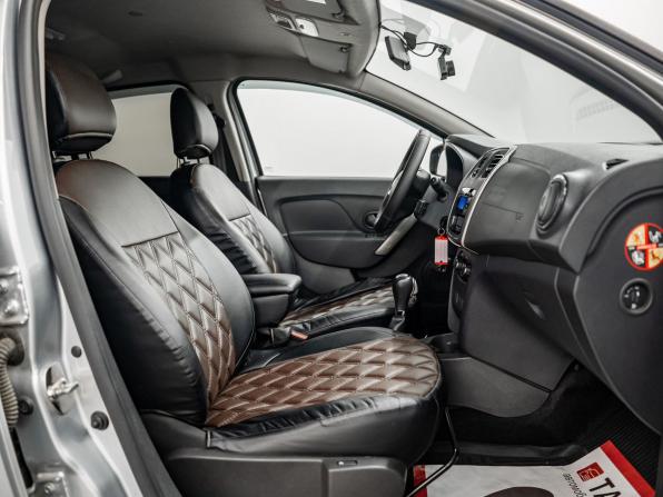 Renault Sandero II Рестайлинг с пробегом 2021 года, цена 1 300 000 рублей, 98751 км, хэтчбек, Автокод Объявления