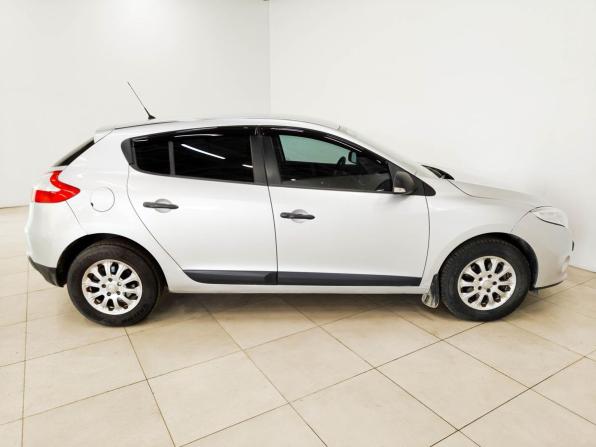 Renault Megane III с пробегом 2012 года, цена 664 800 рублей, 116983 км, хэтчбек, Автокод Объявления