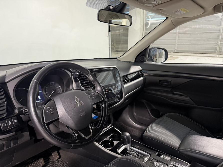 Mitsubishi Outlander III Рестайлинг 3 Химки  - изображение 10
