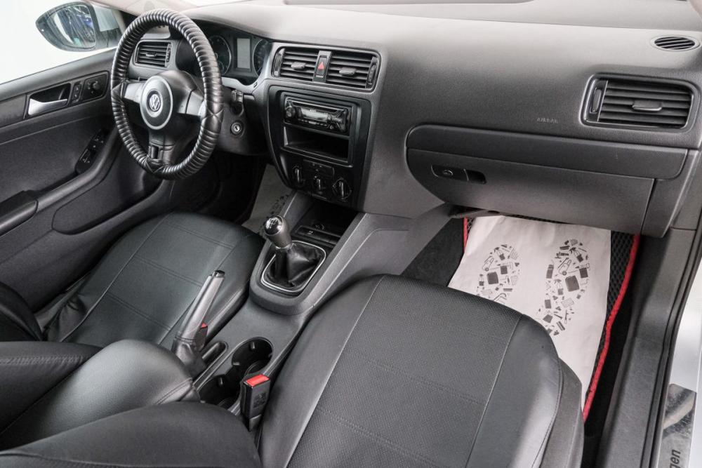 Volkswagen Jetta VI Красноярск  - изображение 13