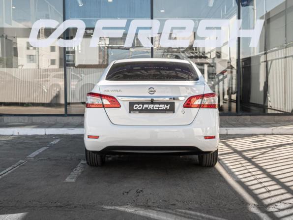 Nissan Sentra VII (B17) с пробегом 2015 года, цена 1 045 000 рублей, 154621 км, седан, Автокод Объявления