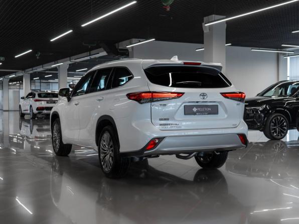 Toyota Highlander IV (XU70) с пробегом 2026 года, цена 5 950 000 рублей, 13 км, внедорожник, Автокод Объявления