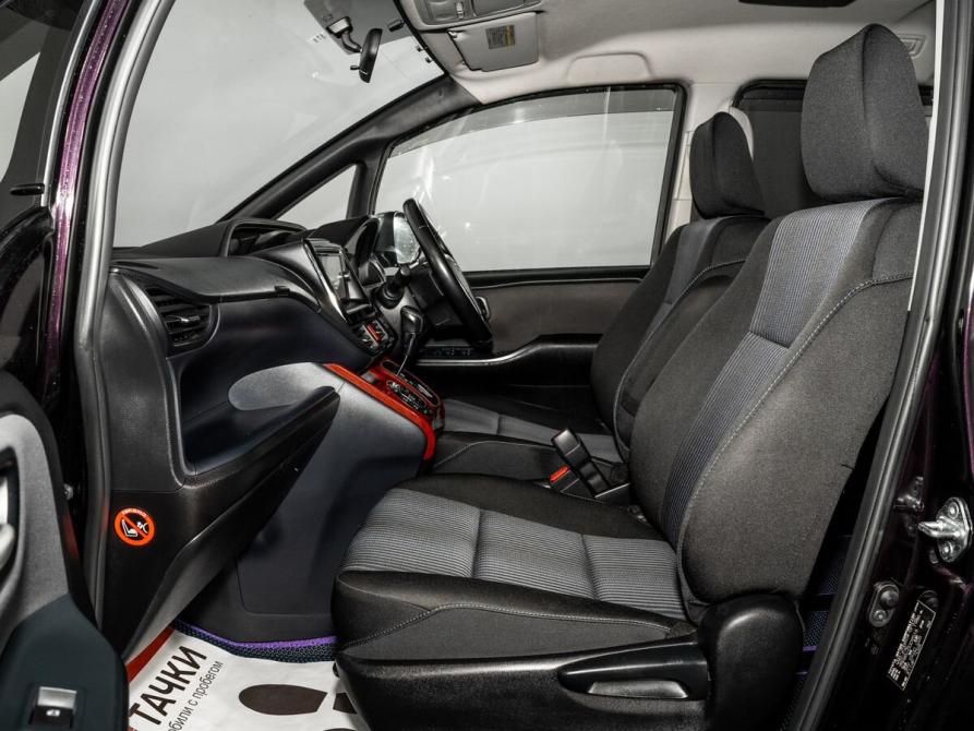 Toyota Voxy III (R80) Иркутск  - изображение 6