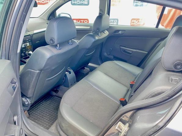 Opel Astra H Рестайлинг с пробегом 2010 года, цена 499 999 рублей, 199124 км, хэтчбек, Автокод Объявления