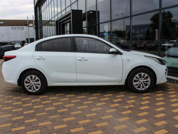 Kia Rio IV с пробегом 2017 года, цена 901 000 рублей, 116210 км, седан, Автокод Объявления