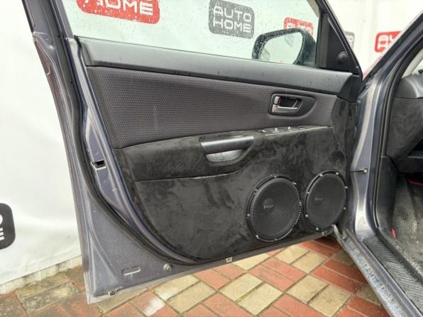 Mazda 3 I (BK) Рестайлинг с пробегом 2007 года, цена 330 000 рублей, 183000 км, седан, Автокод Объявления