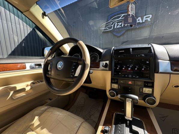 Volkswagen Touareg I Рестайлинг с пробегом 2006 года, цена 699 000 рублей, 265600 км, внедорожник, Автокод Объявления
