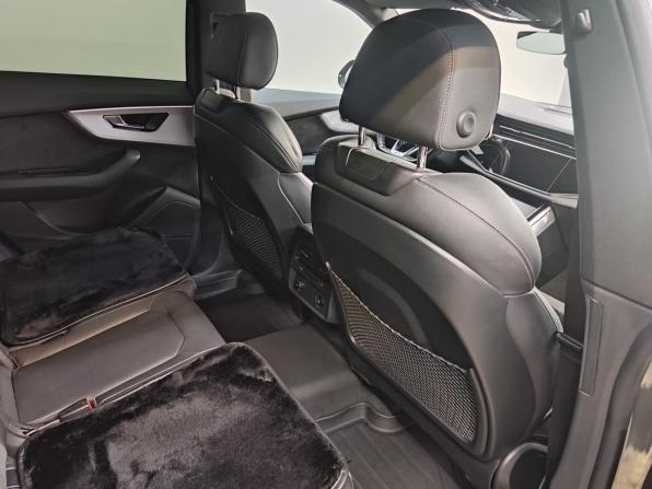 Audi Q8 I (4M) с пробегом 2019 года, цена 6 300 000 рублей, 126828 км, внедорожник, Автокод Объявления