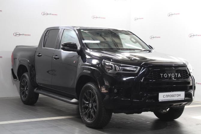 Toyota Hilux VIII Рестайлинг 2 с пробегом 2024 года, цена 5 400 000 рублей, 5054 км, offers.body_type.unknown, Автокод Объявления