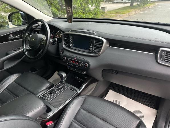 Kia Sorento III Prime Рестайлинг с пробегом 2019 года, цена 2 699 000 рублей, 101237 км, внедорожник, Автокод Объявления