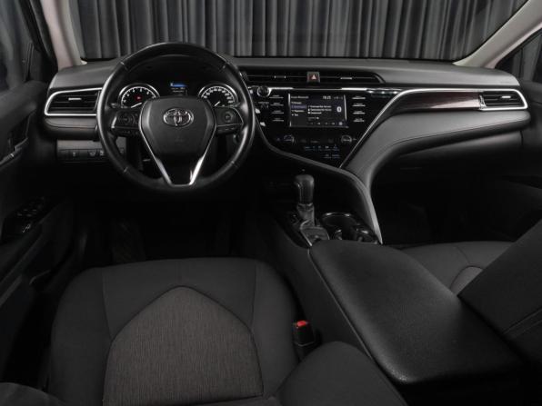 Toyota Camry VIII (XV70) с пробегом 2019 года, цена 2 849 000 рублей, 98152 км, седан, Автокод Объявления