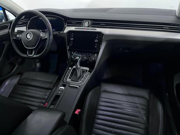 Volkswagen Passat B8 с пробегом 2019 года, цена 2 450 000 рублей, 208403 км, универсал, Автокод Объявления