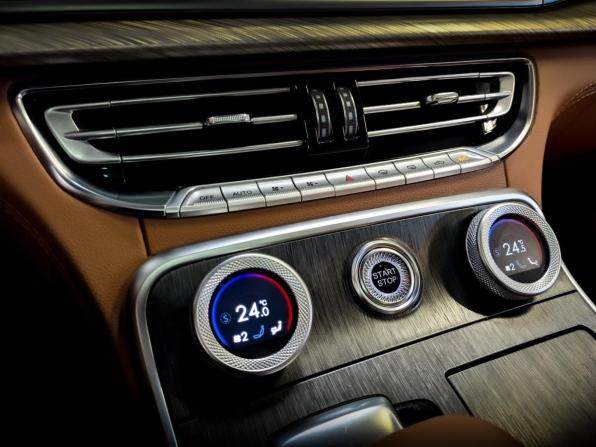 Hongqi H9 I с пробегом 2023 года, цена 4 000 000 рублей, 31369 км, седан, Автокод Объявления