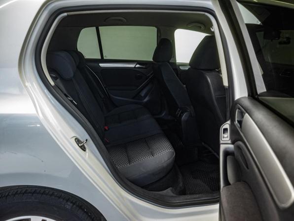 Volkswagen Golf VI с пробегом 2012 года, цена 989 000 рублей, 154753 км, хэтчбек, Автокод Объявления