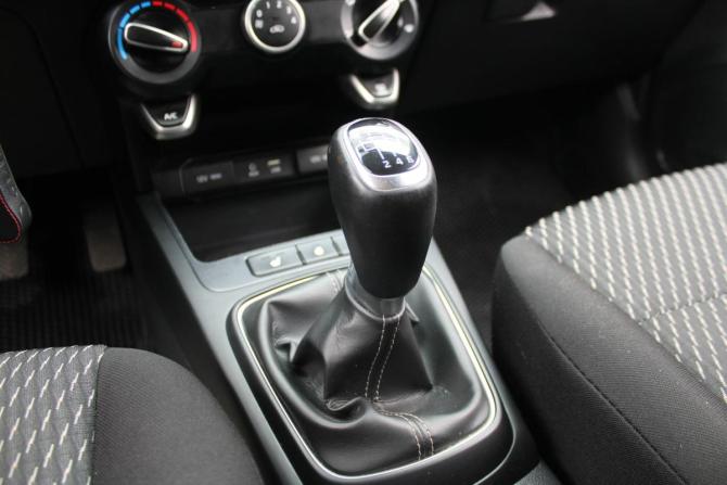 Kia Rio IV с пробегом 2019 года, цена 1 299 000 рублей, 82000 км, седан, Автокод Объявления
