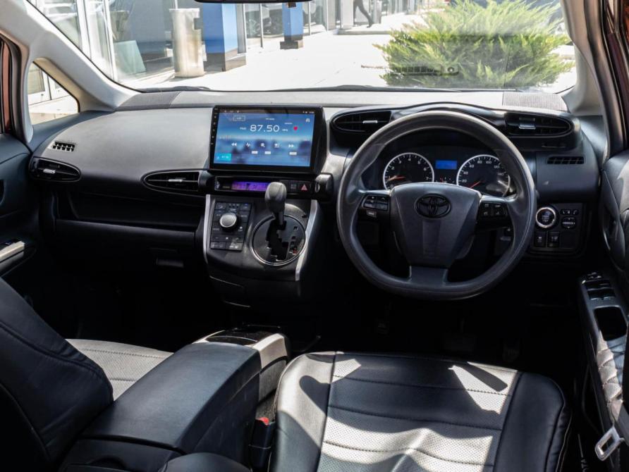 Toyota Wish II Рестайлинг Краснодар  - изображение 6