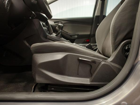 Ford Focus III с пробегом 2013 года, цена 895 000 рублей, 96666 км, хэтчбек, Автокод Объявления