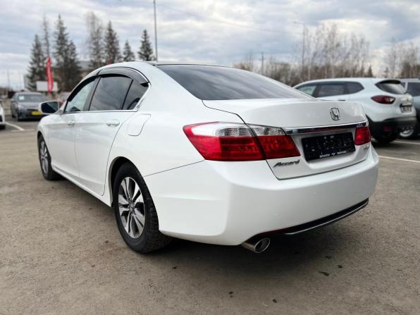 Honda Accord IX с пробегом 2013 года, цена 1 570 000 рублей, 181340 км, седан, Автокод Объявления