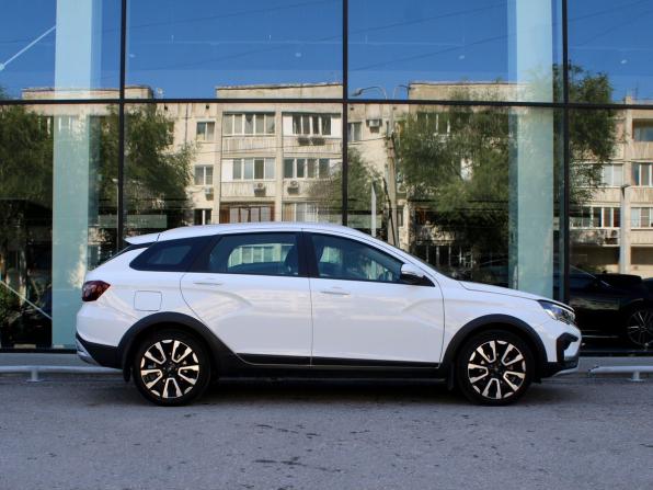Lada (ВАЗ) Vesta I Рестайлинг (NG) с пробегом 2024 года, цена 1 550 000 рублей, 32870 км, универсал, Автокод Объявления