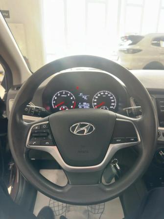 Hyundai Solaris II Рестайлинг с пробегом 2021 года, цена 1 625 000 рублей, 50700 км, седан, Автокод Объявления