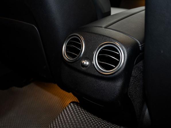 Mercedes-Benz E-Класс V (W213 S213 C238) с пробегом 2019 года, цена 2 650 000 рублей, 101900 км, седан, Автокод Объявления