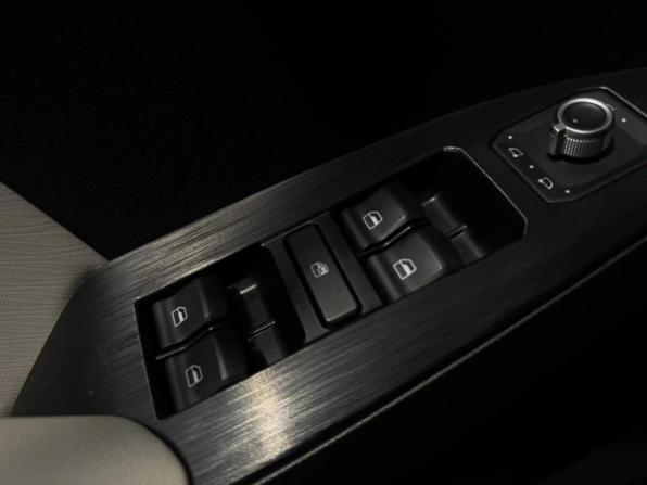 Haval Jolion I Рестайлинг с пробегом 2024 года, цена 2 149 000 рублей, 17255 км, внедорожник, Автокод Объявления