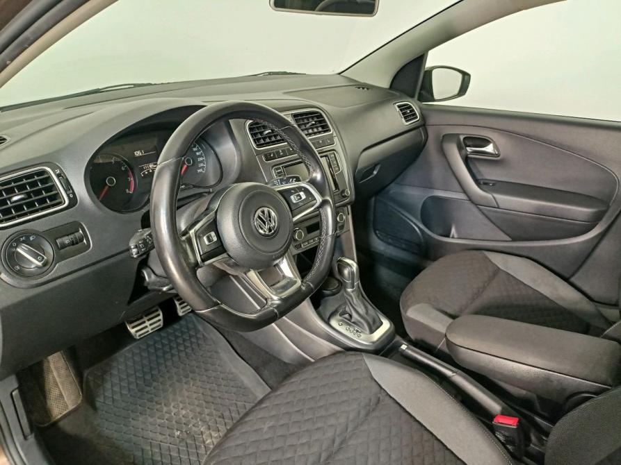 Volkswagen Polo V Рестайлинг Архангельск  - изображение 12