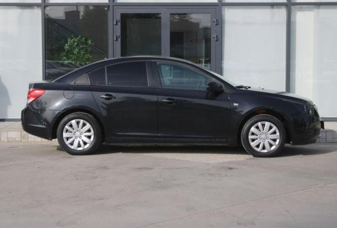 Chevrolet Cruze I с пробегом 2010 года, цена 720 000 рублей, 302450 км, седан, Автокод Объявления